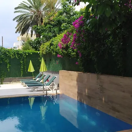 Meyde Boutique Apartmanhotel 2*